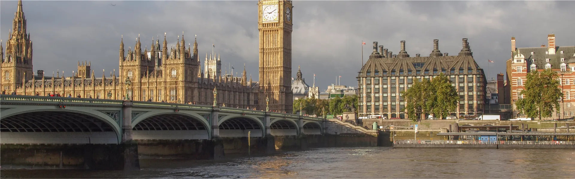 Understanding British Culture: A Guide to Everyday Life in the UK